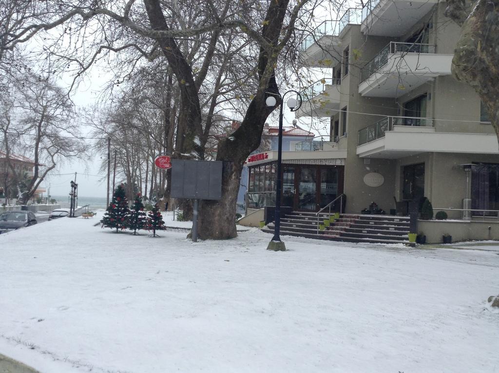 Hotel Ifigenia Leptokarya  Exterior photo